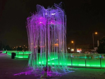 Can fiber optic lights be used outdoors?